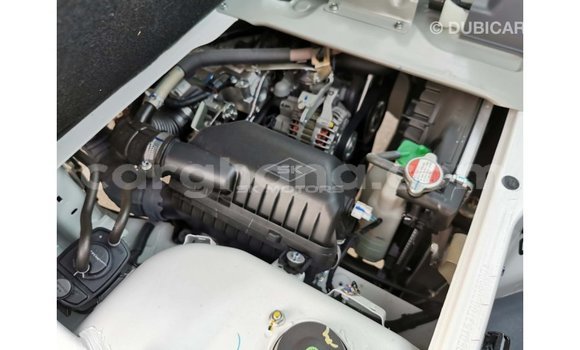 Ra Imported Suzuki Carry funfun Ọkọ̀ akẹ́rù ńlá in Import - Dubai ni Ashanti Ra Imported Suzuki Carry funfun Ọkọ̀ akẹ́rù ńlá in Import - Dubai ni Ashanti