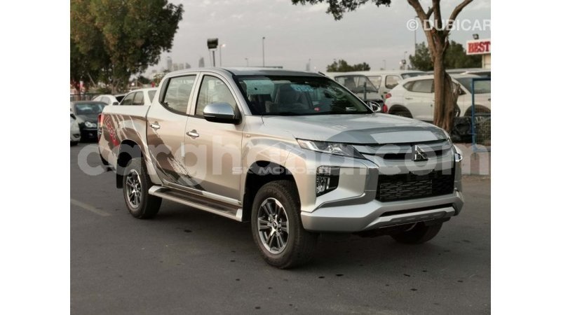 Big with watermark mitsubishi l200 ashanti import dubai 39616