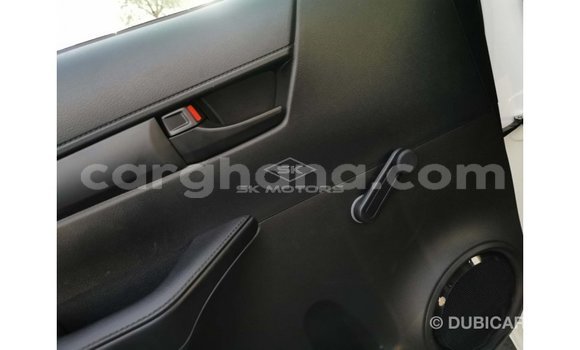 Ra Imported Toyota Hilux funfun Ọkọ̀ in Import - Dubai ni Ashanti Ra Imported Toyota Hilux funfun Ọkọ̀ in Import - Dubai ni Ashanti