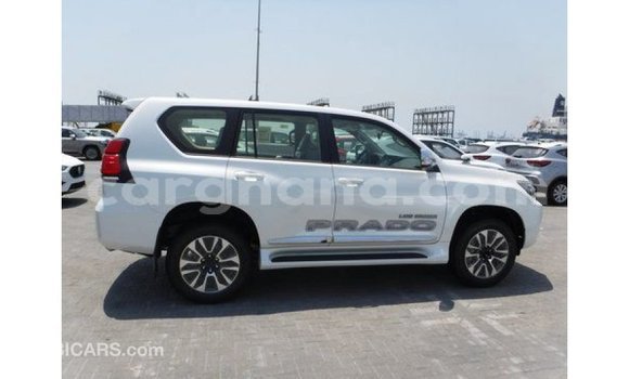 Buy Import Toyota Prado White Car in Import - Dubai in Ashanti Buy Import Toyota Prado White Car in Import - Dubai in Ashanti