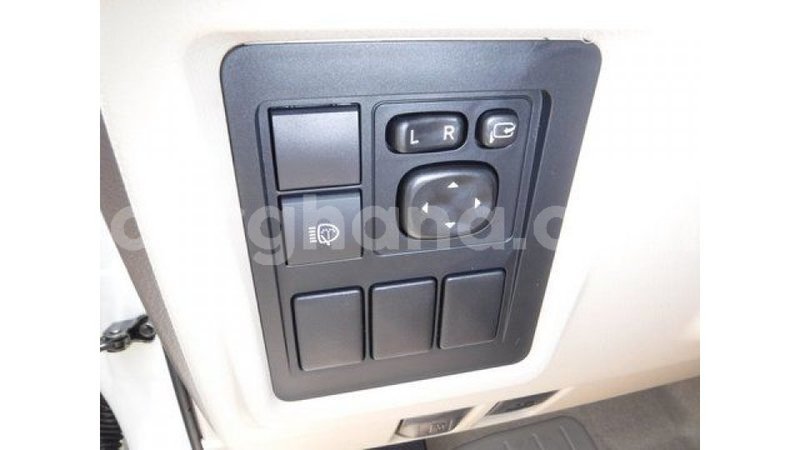 Big with watermark toyota prado ashanti import dubai 39636