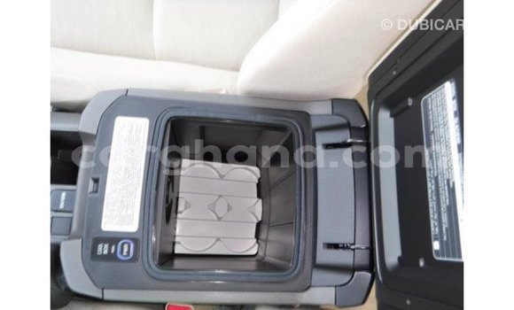 Buy Import Toyota Prado White Car in Import - Dubai in Ashanti Buy Import Toyota Prado White Car in Import - Dubai in Ashanti