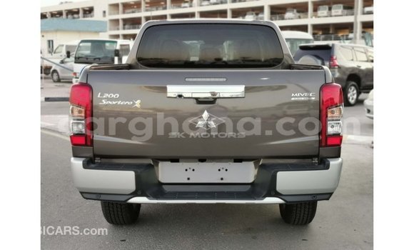 Buy Import Mitsubishi L200 Brown Car in Import - Dubai in Ashanti Buy Import Mitsubishi L200 Brown Car in Import - Dubai in Ashanti