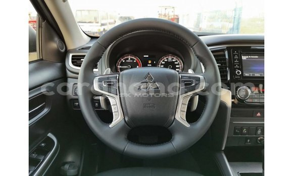 Buy Import Mitsubishi L200 Brown Car in Import - Dubai in Ashanti Buy Import Mitsubishi L200 Brown Car in Import - Dubai in Ashanti