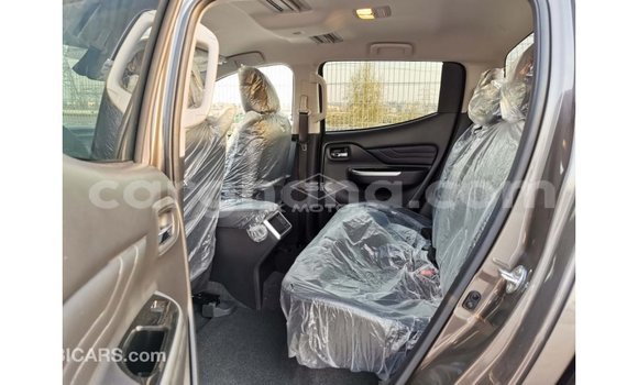 Buy Import Mitsubishi L200 Brown Car in Import - Dubai in Ashanti Buy Import Mitsubishi L200 Brown Car in Import - Dubai in Ashanti