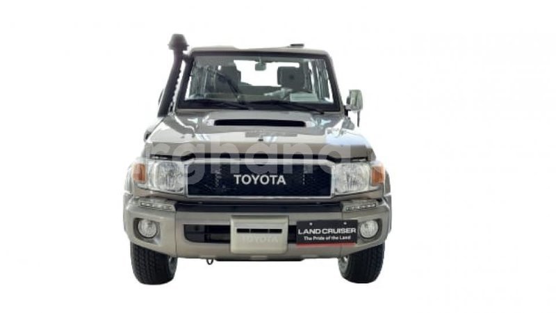 Big with watermark toyota land cruiser ashanti import dubai 39650