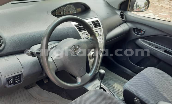 Ra Àlòkù Toyota Yaris Red Ọkọ̀ in Tema ni Greater Accra Ra Àlòkù Toyota Yaris Red Ọkọ̀ in Tema ni Greater Accra