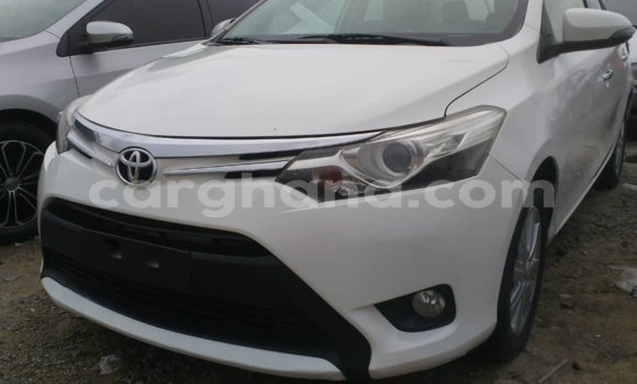 Sayi Na hannu Toyota Yaris White Mota in Tema a Greater Accra Sayi Na hannu Toyota Yaris White Mota in Tema a Greater Accra