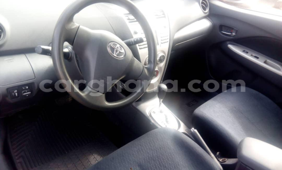 Sayi Na hannu Toyota Yaris Red Mota in Tema a Greater Accra Sayi Na hannu Toyota Yaris Red Mota in Tema a Greater Accra