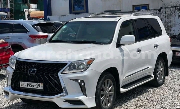 Sayi Na hannu Lexus LX 570 Sauran Mota in Accra a Greater Accra Sayi Na hannu Lexus LX 570 Sauran Mota in Accra a Greater Accra