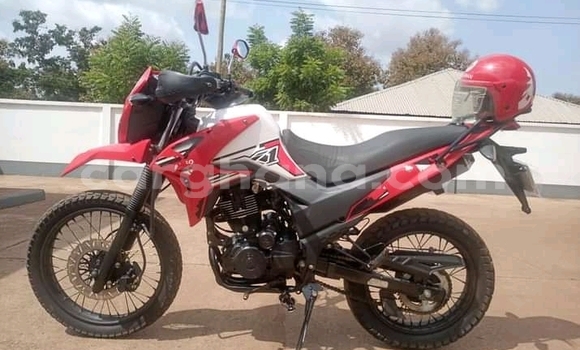 Sayi Na hannu Apsonic Yorobo 150 Red Motsi in Berekum a Brong-Ahafo