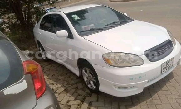 Ra Àlòkù Toyota Corolla funfun Ọkọ̀ in Berekum ni Brong-Ahafo Ra Àlòkù Toyota Corolla funfun Ọkọ̀ in Berekum ni Brong-Ahafo