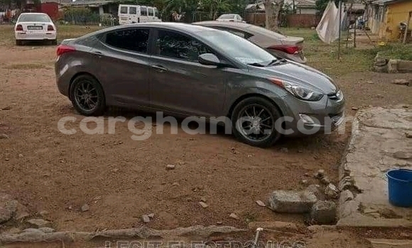 Buy Used Hyundai Elantra Silver Car in Berekum in Brong-Ahafo