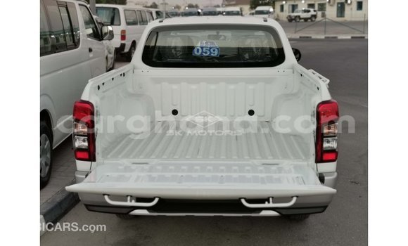 Ra Imported Mitsubishi L200 funfun Ọkọ̀ in Import - Dubai ni Ashanti Ra Imported Mitsubishi L200 funfun Ọkọ̀ in Import - Dubai ni Ashanti
