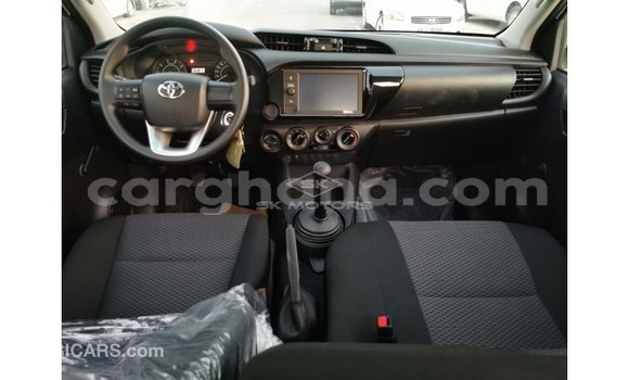 Buy Import Toyota Hilux White Car in Import - Dubai in Ashanti Buy Import Toyota Hilux White Car in Import - Dubai in Ashanti
