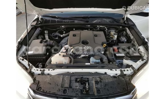 Buy Import Toyota Hilux White Car in Import - Dubai in Ashanti Buy Import Toyota Hilux White Car in Import - Dubai in Ashanti