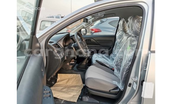 Buy Import Mitsubishi L200 Other Car in Import - Dubai in Ashanti Buy Import Mitsubishi L200 Other Car in Import - Dubai in Ashanti