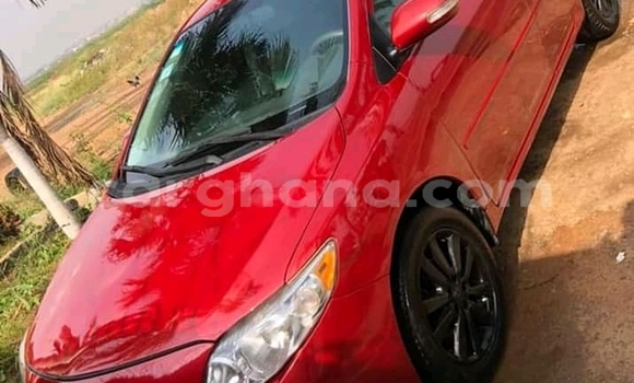 Ra Àlòkù Toyota Yaris Red Ọkọ̀ in Accra ni Greater Accra Ra Àlòkù Toyota Yaris Red Ọkọ̀ in Accra ni Greater Accra