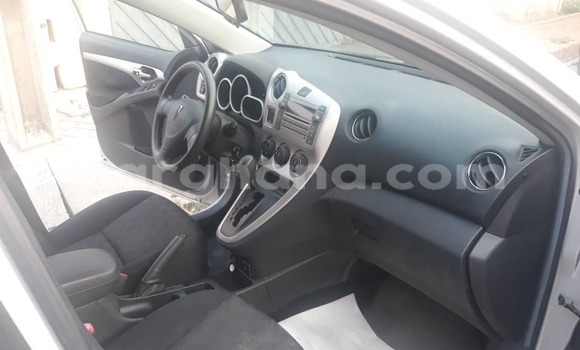Ra Àlòkù Pontiac Vibe Silver Ọkọ̀ in Sekondi–Takoradi Metropolitan ni Oorun Ra Àlòkù Pontiac Vibe Silver Ọkọ̀ in Sekondi–Takoradi Metropolitan ni Oorun