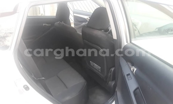 Ra Àlòkù Pontiac Vibe Silver Ọkọ̀ in Sekondi–Takoradi Metropolitan ni Oorun Ra Àlòkù Pontiac Vibe Silver Ọkọ̀ in Sekondi–Takoradi Metropolitan ni Oorun