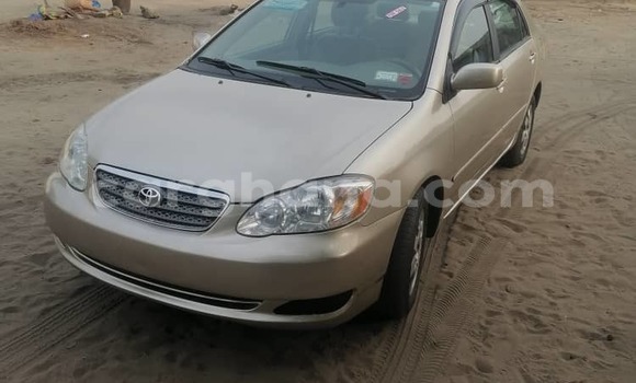 Sayi Na hannu Toyota Corolla Azurfa Mota in Sekondi–Takoradi Metropolitan a Yamma Sayi Na hannu Toyota Corolla Azurfa Mota in Sekondi–Takoradi Metropolitan a Yamma