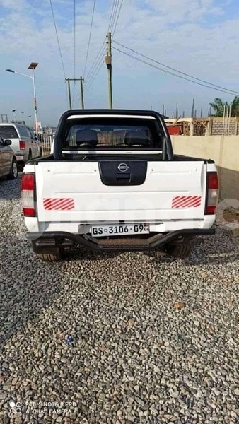 Big with watermark nissan hardbody greater accra accra 39754