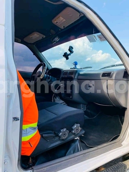Big with watermark nissan hardbody greater accra accra 39755