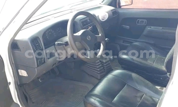 Buy Used Nissan Hardbody White Car in Accra in Greater Accra Buy Used Nissan Hardbody White Car in Accra in Greater Accra