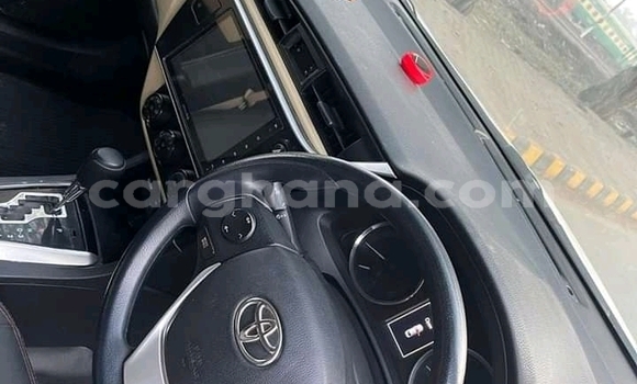 Buy Used Toyota Corolla White Car in Accra in Greater Accra Buy Used Toyota Corolla White Car in Accra in Greater Accra