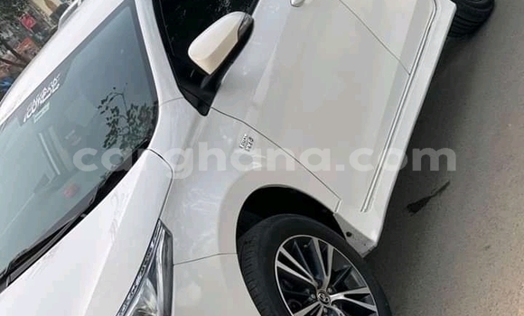 Buy Used Toyota Corolla White Car in Accra in Greater Accra Buy Used Toyota Corolla White Car in Accra in Greater Accra