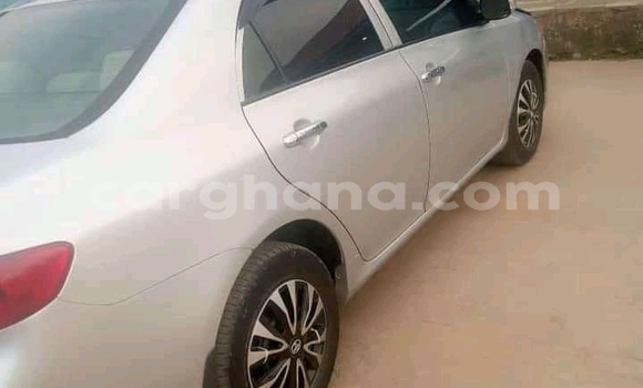 Ra Àlòkù Toyota Corolla Silver Ọkọ̀ in Berekum ni Brong-Ahafo Ra Àlòkù Toyota Corolla Silver Ọkọ̀ in Berekum ni Brong-Ahafo