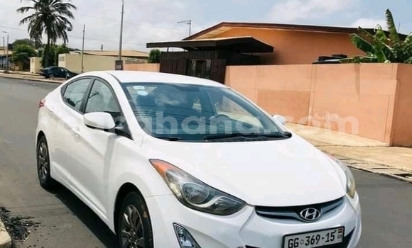 Buy Used Hyundai Elantra White Car in Accra in Greater Accra