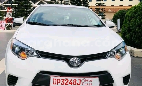Buy Used Toyota Corolla White Car in Accra in Greater Accra