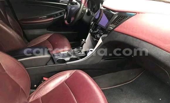 Ra Àlòkù Hyundai Elantra funfun Ọkọ̀ in Berekum ni Brong-Ahafo Ra Àlòkù Hyundai Elantra funfun Ọkọ̀ in Berekum ni Brong-Ahafo