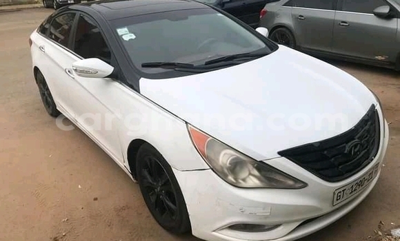 Ra Àlòkù Hyundai Elantra funfun Ọkọ̀ in Berekum ni Brong-Ahafo Ra Àlòkù Hyundai Elantra funfun Ọkọ̀ in Berekum ni Brong-Ahafo