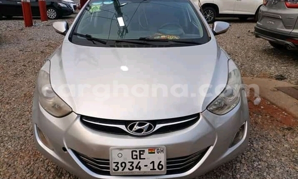 Ra Àlòkù Hyundai Elantra Silver Ọkọ̀ in Berekum ni Brong-Ahafo