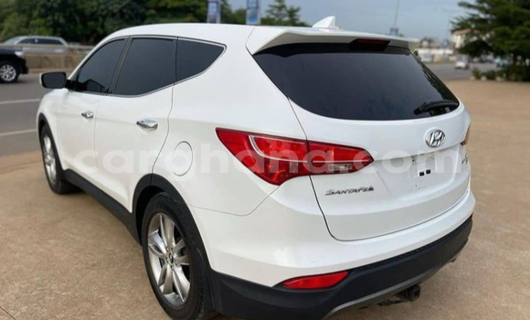 Sayi Na hannu Hyundai Santa Fe White Mota in Tema a Greater Accra Sayi Na hannu Hyundai Santa Fe White Mota in Tema a Greater Accra