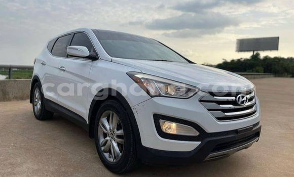 Sayi Na hannu Hyundai Santa Fe White Mota in Tema a Greater Accra Sayi Na hannu Hyundai Santa Fe White Mota in Tema a Greater Accra