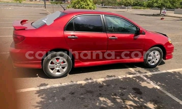 Ra Àlòkù Toyota Corolla Red Ọkọ̀ in Berekum ni Brong-Ahafo Ra Àlòkù Toyota Corolla Red Ọkọ̀ in Berekum ni Brong-Ahafo
