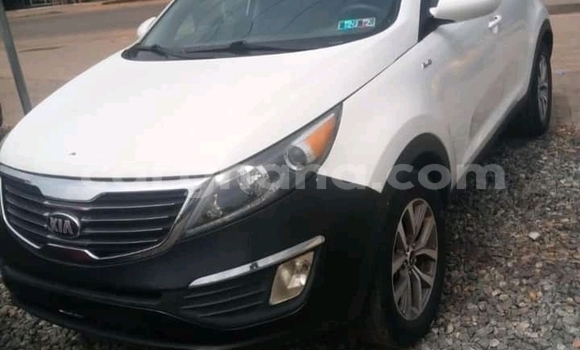 Sayi Na hannu Kia Sportage White Mota in Accra a Greater Accra Sayi Na hannu Kia Sportage White Mota in Accra a Greater Accra