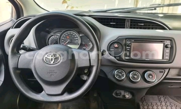 Ra Àlòkù Toyota Yaris Red Ọkọ̀ in Accra ni Greater Accra Ra Àlòkù Toyota Yaris Red Ọkọ̀ in Accra ni Greater Accra
