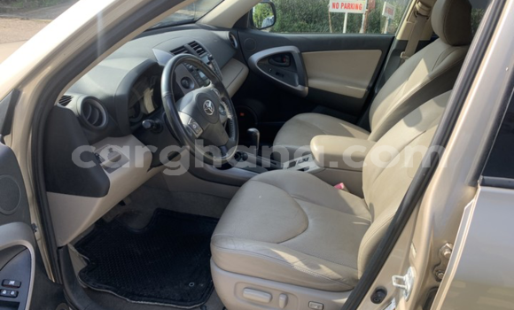 Sayi Na hannu Toyota RAV4 Sauran Mota in Tema a Greater Accra Sayi Na hannu Toyota RAV4 Sauran Mota in Tema a Greater Accra