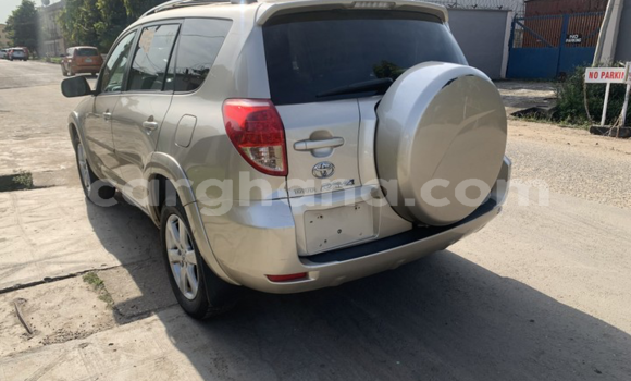 Sayi Na hannu Toyota RAV4 Sauran Mota in Tema a Greater Accra Sayi Na hannu Toyota RAV4 Sauran Mota in Tema a Greater Accra