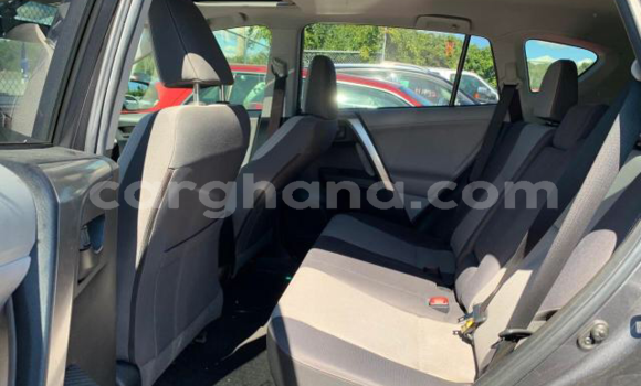 Sayi Na hannu Toyota RAV4 Sauran Mota in Tema a Greater Accra Sayi Na hannu Toyota RAV4 Sauran Mota in Tema a Greater Accra