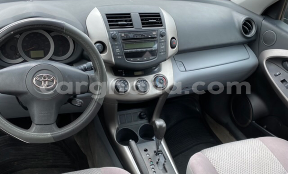 Sayi Na hannu Toyota RAV4 Black Mota in Tema a Greater Accra Sayi Na hannu Toyota RAV4 Black Mota in Tema a Greater Accra