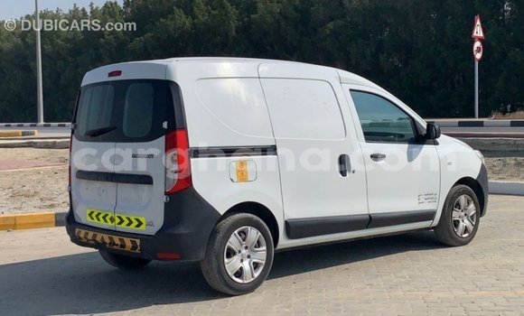 Ra Imported Renault 19 funfun Ọkọ̀ in Import - Dubai ni Ashanti Ra Imported Renault 19 funfun Ọkọ̀ in Import - Dubai ni Ashanti