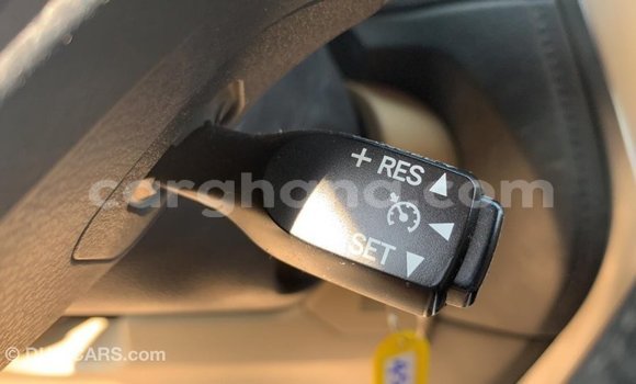 Ra Imported Toyota Yaris funfun Ọkọ̀ in Import - Dubai ni Ashanti Ra Imported Toyota Yaris funfun Ọkọ̀ in Import - Dubai ni Ashanti