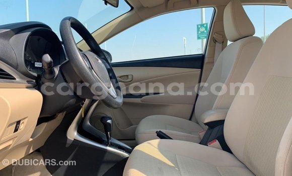Ra Imported Toyota Yaris funfun Ọkọ̀ in Import - Dubai ni Ashanti Ra Imported Toyota Yaris funfun Ọkọ̀ in Import - Dubai ni Ashanti