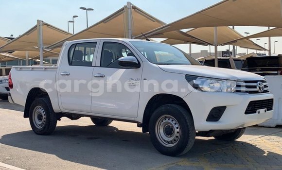 Ra Imported Toyota Hilux funfun Ọkọ̀ in Import - Dubai ni Ashanti Ra Imported Toyota Hilux funfun Ọkọ̀ in Import - Dubai ni Ashanti
