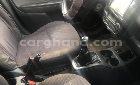 Ra Àlòkù Mitsubishi Mirage funfun Ọkọ̀ in Tema ni Greater Accra Ra Àlòkù Mitsubishi Mirage funfun Ọkọ̀ in Tema ni Greater Accra